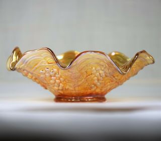 Imperial Glass - Ohio Vintage Grape Carnival (Orange) 6 Inch Crimped Bowl 2