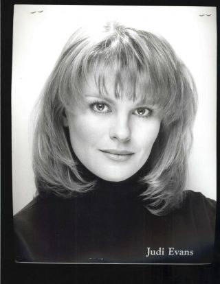 Judi Evans - 8x10 Headshot Photo And Resume - Days Of Our Lives