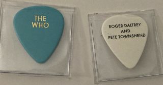 The Who Roger Daltrey Pete Townsend 2 Guitar Picks Teen Cancer America