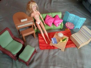 Disney Hannah Montana Malibu Beach House Furniture Couch Chair Piano Dollhouse