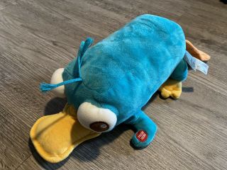 Disney Store Perry The Platypus 19” Talking Plush Phineas & Ferb Sound Button