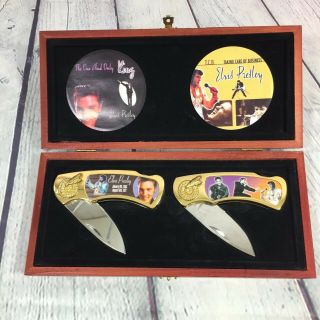 Set Of 2 Elvis Presley Collectible Pocket Knives Stainless Blades W Wooden Case