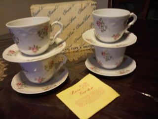 Princess House Rose Garden Cups And Saucers White With Red Roses.