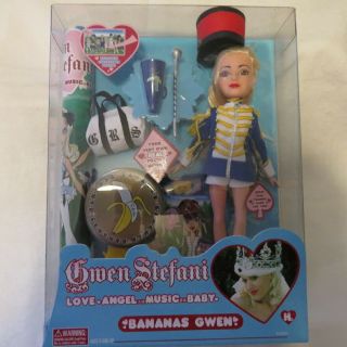 2006 Huckleberry Toys Gwen Stefani Bananas Doll With Poster & More