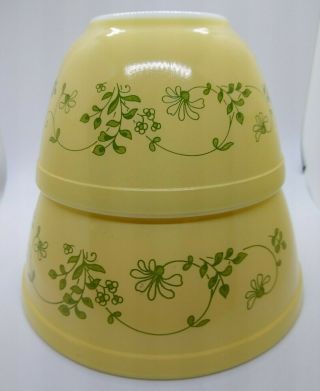 Vintage Pyrex Shenandoah 401 And 402 Mixing Bowl Set Yellow With Green Leaves
