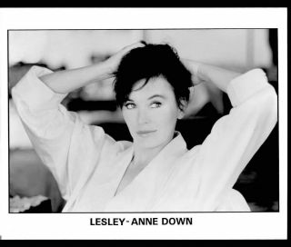 Lesley - Anne Down - 8x10 Headshot Photo W/ Resume - Sunset Beach
