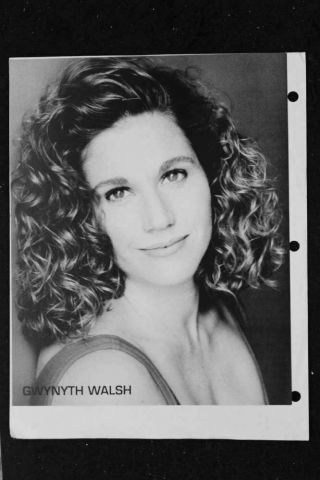 Gwynyth Walsh - 8x10 Headshot Photo W/ Resume - The Crush