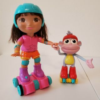 Fisher Price Nickelodeon Dora The Explorer - Skate And Spin Dora And Boots
