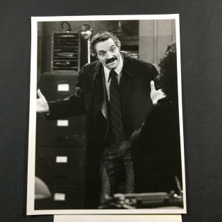 1974 The Life And Times Of Captain Barney Miller Hal Linden Tv Still Photo A94