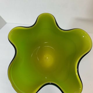 Art Glass Green & Yellow Hand - Blown Ruffled Handkerchief 6 