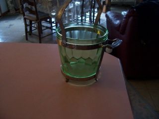 Jeannette Green Hex Optic Honeycomb Metal Handled Ice Bucket With Metal Holder