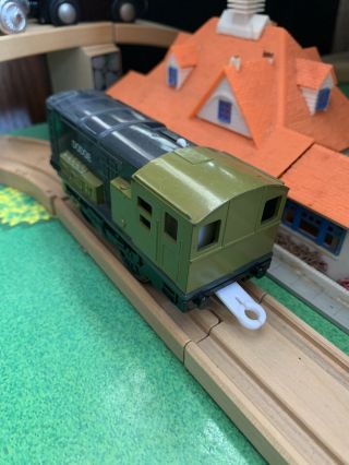 TOMY Trackmaster Dodge 2007 Gullane Thomas and Friends 2