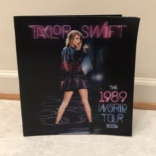 Taylor Swift 1989 World Tour Concert Book 3d Hologram Cover & Back