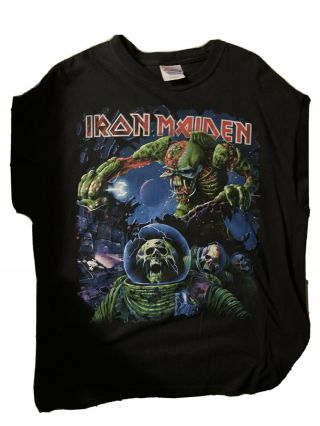 Iron Maiden Final Frontier 2010 Tour Shirt (large)