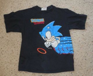Vintage 1995 Sega Genesis Sonic The Hedgehog T - Shirt Looney Tunes