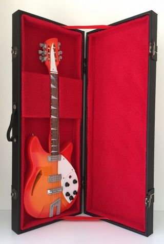 The Beatles George Harrison Rickenbacker 360/12 String Guitar Miniature (uk)