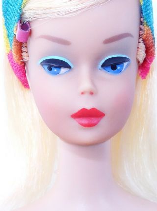 Vhtf Rare Vintage Platinum Blonde High Color Color Magic Barbie Doll