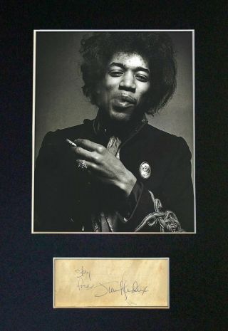Jimi Hendrix - Autographed / Signed And Mounted Photograph ⭐⭐⭐⭐⭐