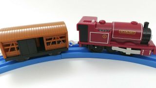 Skarloey & Cattle car Thomas & friends trackmaster motorized train 2009 Mattel 3