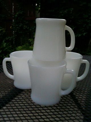 Set Of 4 Vintage Fire King White Milk Glass D Handle Mugs