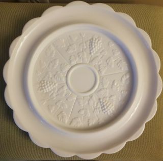 Vtg Westmoreland Paneled Grape Pattern Milk Glass Canape Platter/serving Tray