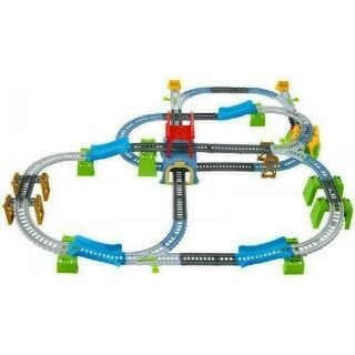 Thomas & Friends Trackmaster Percy 6 - In - 1 Set