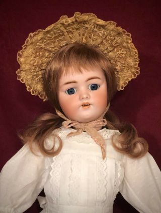 24.  5 " Antique German Bisque Doll Simon & Halbig 1079 W/ Body