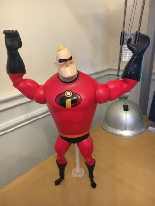Incredibles Disney Pixar Mr Incredible Talking Action Figure Toy 11.  5 " Tall
