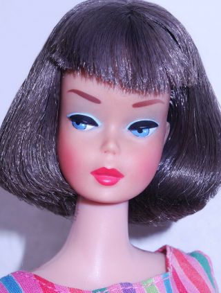 Spectacular Vintage Dark Brunette Long Hair High Color American Girl Barbie Doll 2