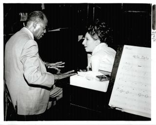 (14) Louis Armstrong & Barbra Streisand Rare 8x10 " B&w Publicity Photo Cca 1964