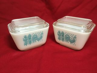 Two Vintage Pyrex 501 B 1 ½ Cup Amish Butterprint Refrigerator Dish With 2 Lids
