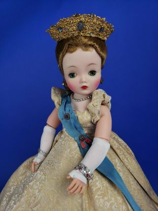 Cissy Vhtf Doll As Queen,  2281 1958
