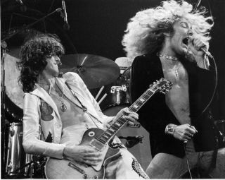 Led Zeppelin Glossy 16x20 Photo Robert Plant & Jimmy Page Guitar
