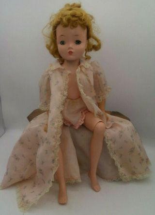 Madame Alexander Cissy Doll 20 " Jointed W/ Ballerina Robe,  Undies & Hh Shoes Vtg