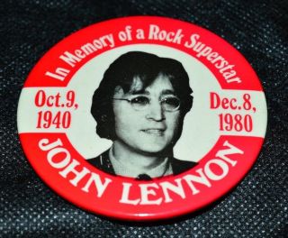 Vtg 1940 - 1980 John Lennon " In Memory Of A Rock Superstar " 3 " Pinback Button