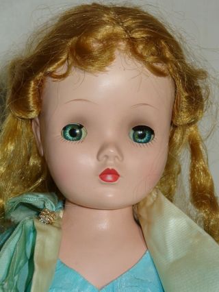 1950s Madame Alexander Cissy Doll In Blue Gown And Cape