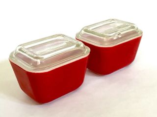 Mcm Vintage Pyrex Set Of 2 Bright Red 501 Refrigerator Dishes With Glass Lids