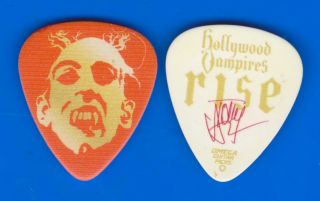 Johnny Depp Hollywood Vampires 2019 Rise Guitar Pick Alice Cooper Concert Tour
