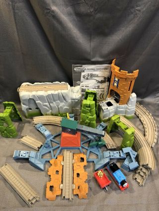 Fisher - Price Thomas & Friends Trackmaster,  Castle Quest Set Complete