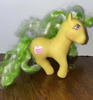 Rare Vintage 1987 G1 My Little Pony Lemon Treats Candy Cane Yellow Cake Mlp Toy