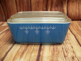Vintage Pyrex Blue Snowflake Garland Refrigerator Dish With Clear Glass Lid