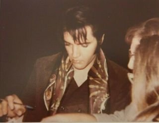 Elvis Vintage Photo Candid Close Up Rare With Fan Signing Autographs