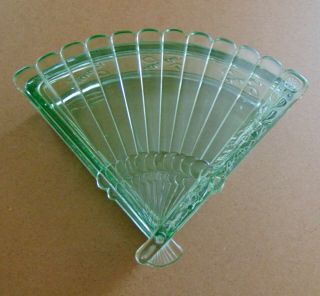 Green Depression Glass Candy Dish With Lid Fan Shaped