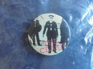 The Clash - 1977/78 Uk Cbs Promo 1.  5 " Badge Punk/kbd