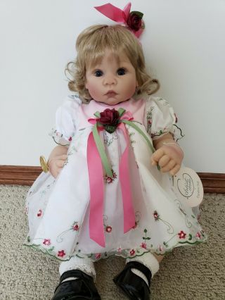 Lee Middleton Doll - Emma Limited Edition 265 Of 400