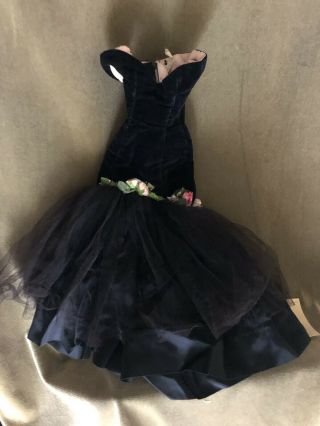 Madame Alexander Cissy Doll Tagged Gown Black Velvet 1950s