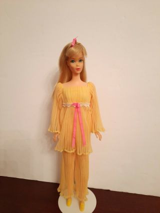 Vintage Barbie Twist N Turn Tnt In 1465 Lemon Kick