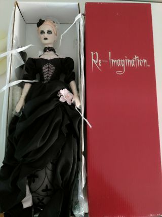 Eye Of The Beholder Tonner Doll In The Box Mib Re - Imagination