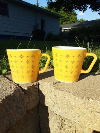 Pyrex (2) 1410 Yellow Foulard 10oz Milk Glass Coffee Cups Mugs