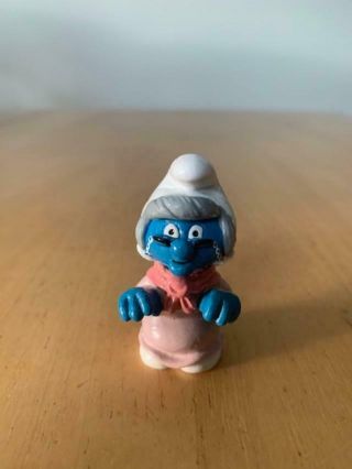 Smurfs 20408 Nanny Smurf Grandma Rare Vintage Figure Pvc Toy Figurine Applause